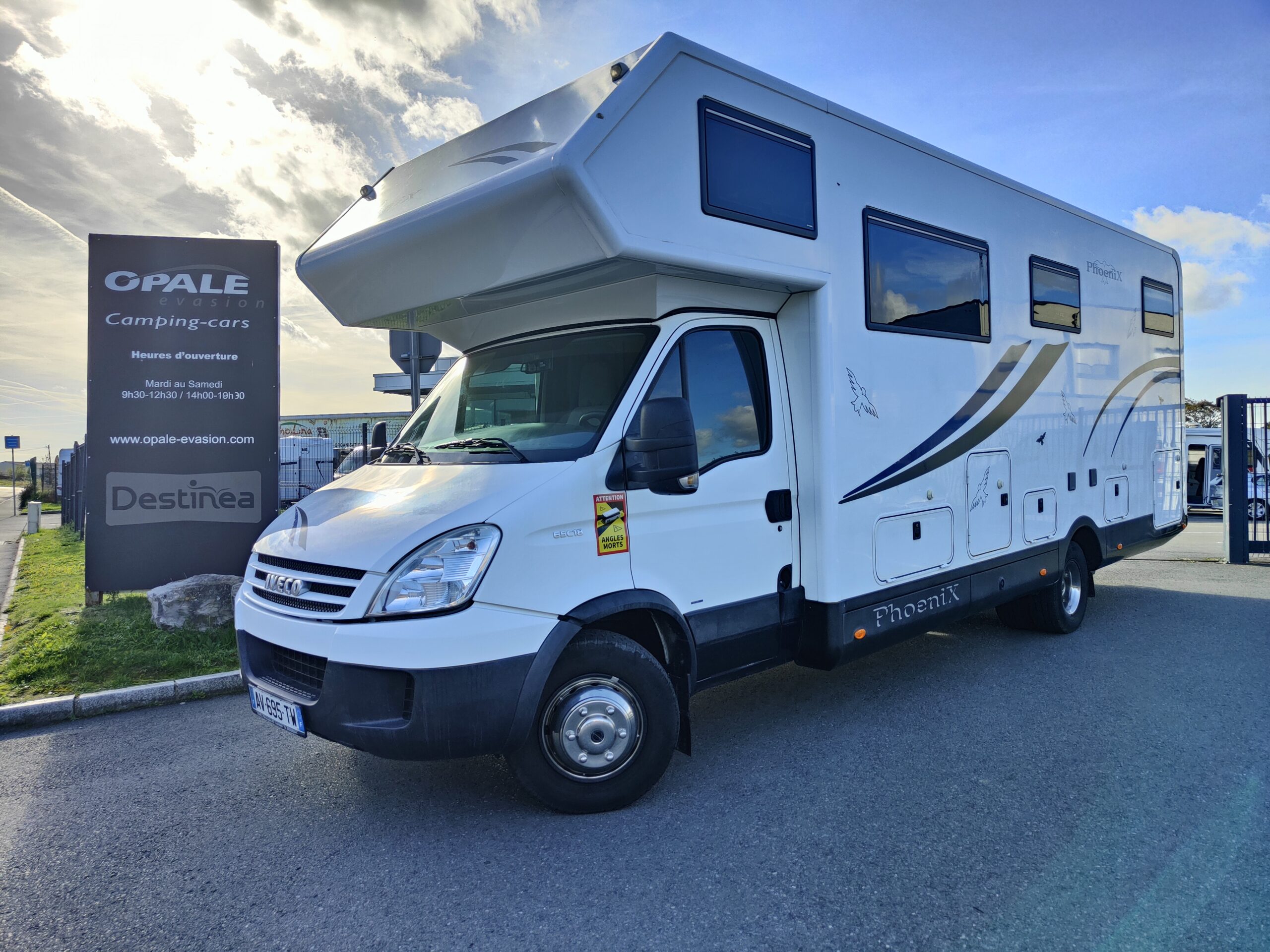 PHOENIX 8300G IVECO 65C18