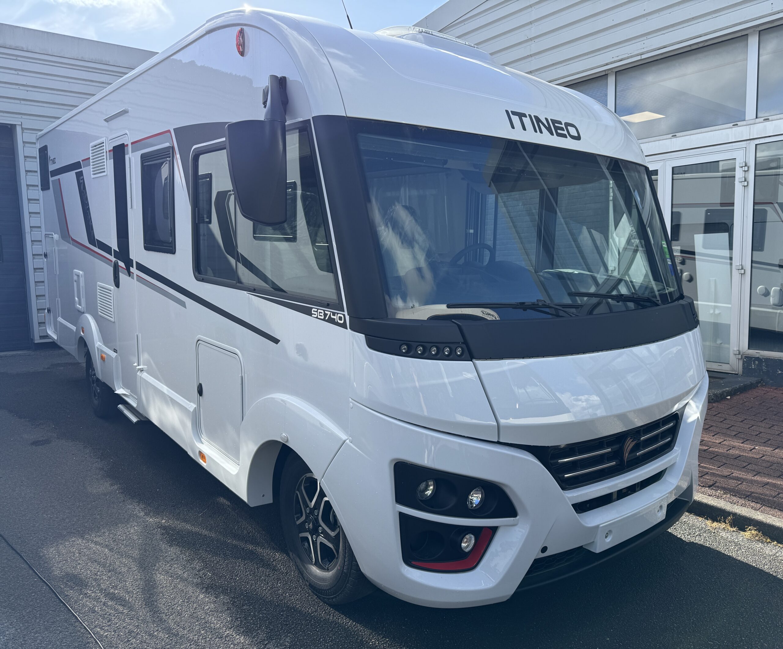 INTÉGRAL SB740 ADVANCE EDITION – BOITE AUTO – TOUT ÉQUIPÉ